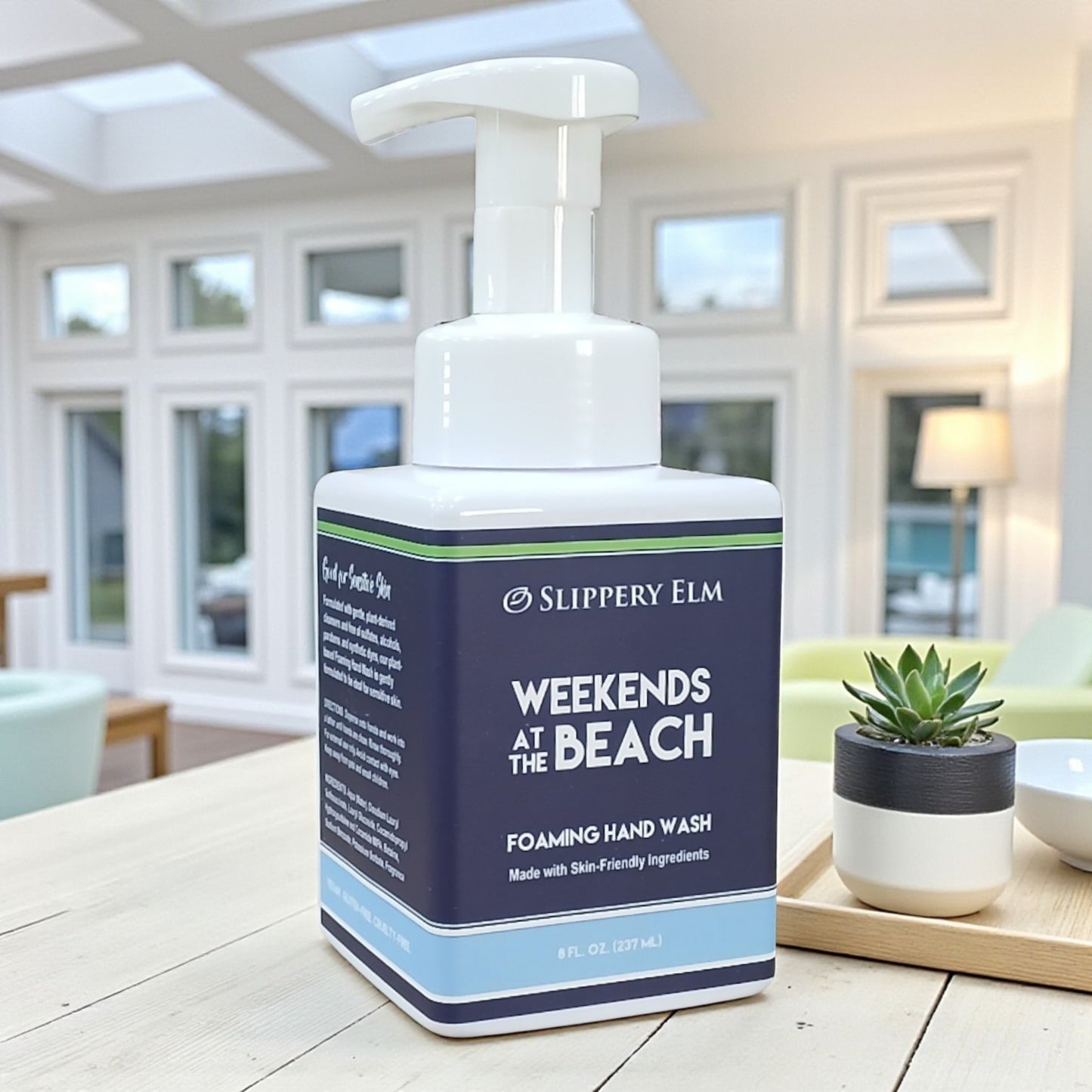 Weekends Foaming Hand Wash (8oz)