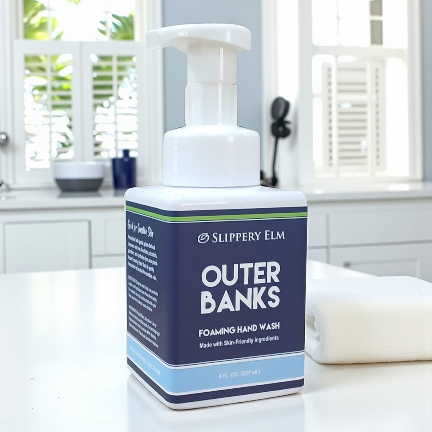 Weekends Foaming Hand Wash (8oz)