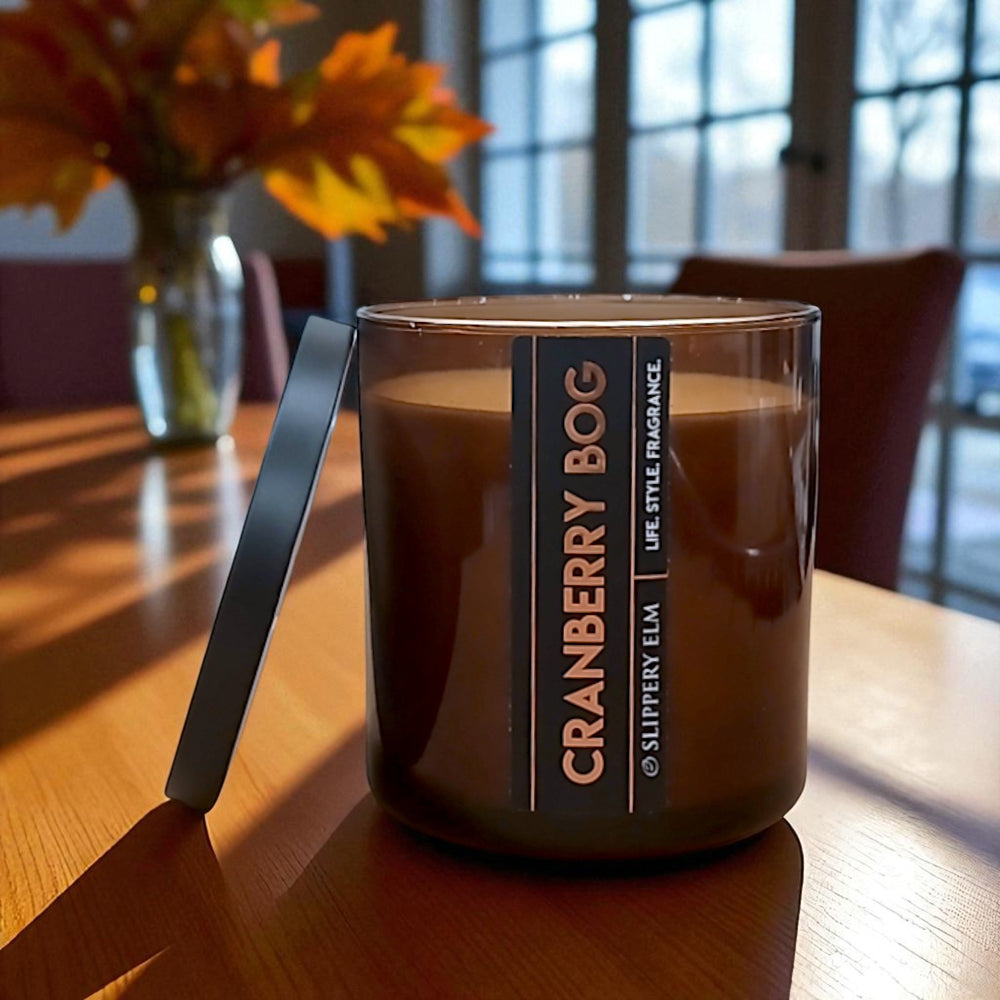 Cranberry Bog Lodge Life.Style Glass Candle (8.5oz)
